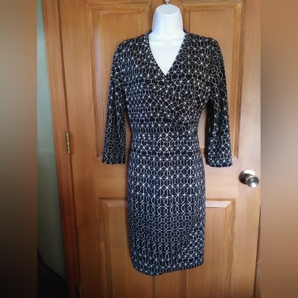 The Limited black and white geometric design, medium dress